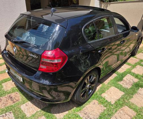 BMW 120i 2.0 TOP HATCH 16V GASOLINA 4P AUTOMÁTICO BMW 120i 2.0 TOP HATCH 16V GASOLINA 4P AUTOMÁTICO